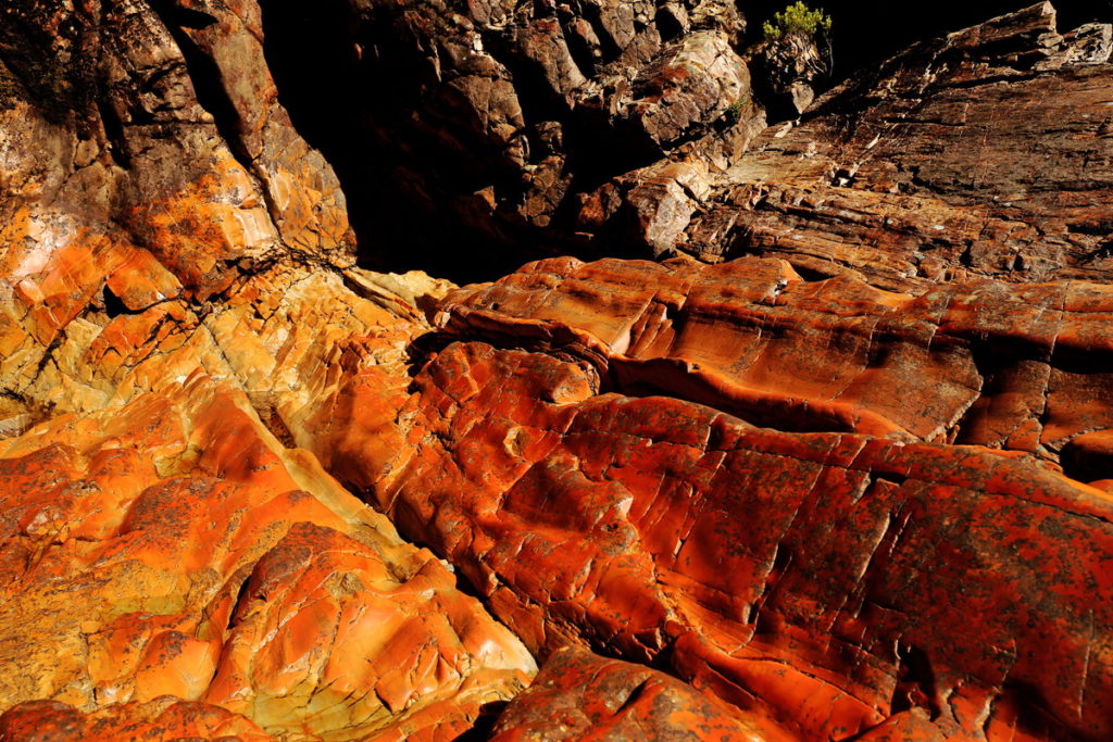Franklin River Rocks - Quartzite in Descension Gorge