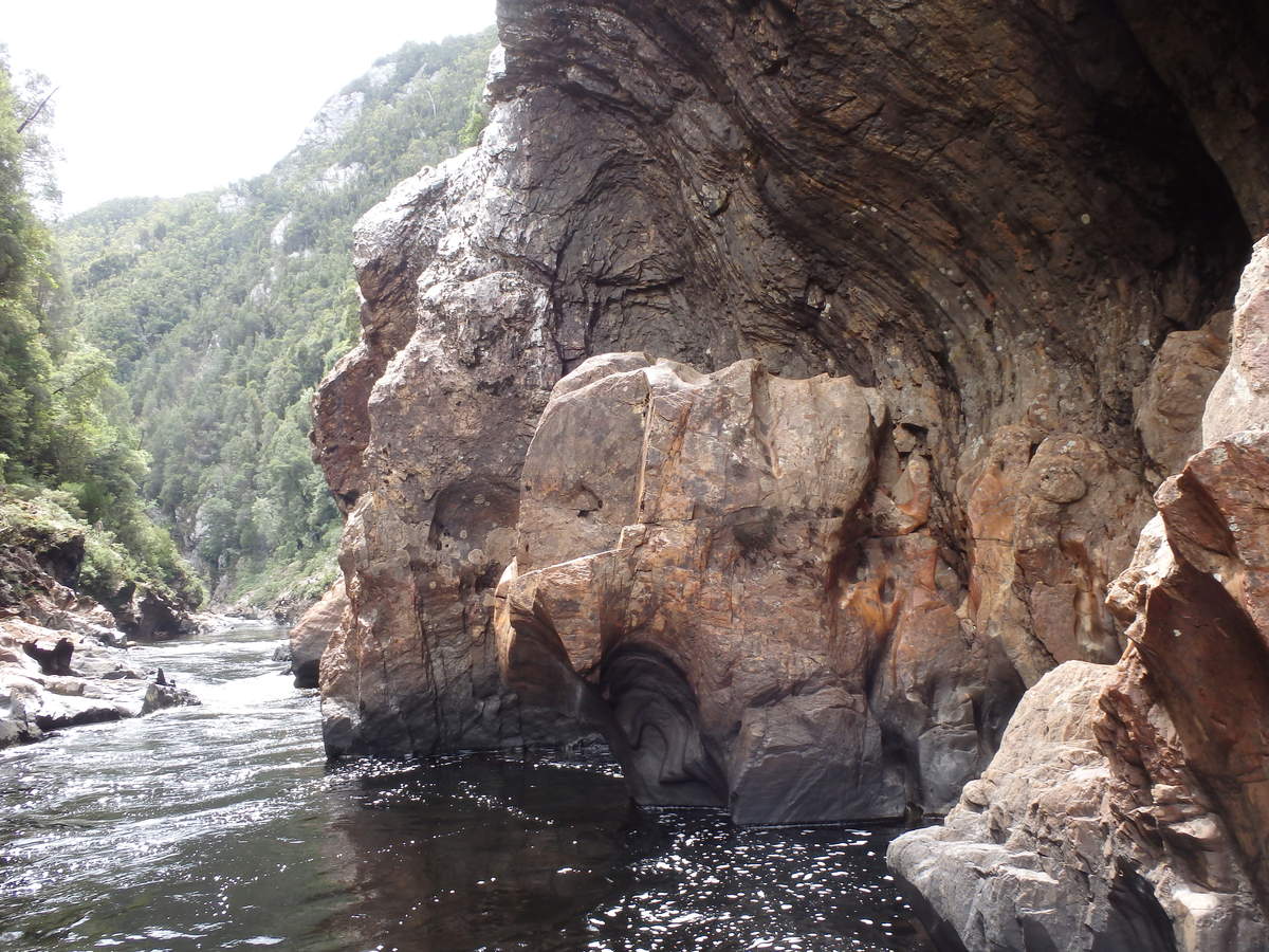 The Masterpiece alcove - Water by Nature Tasmania - Franklin River Rafting
